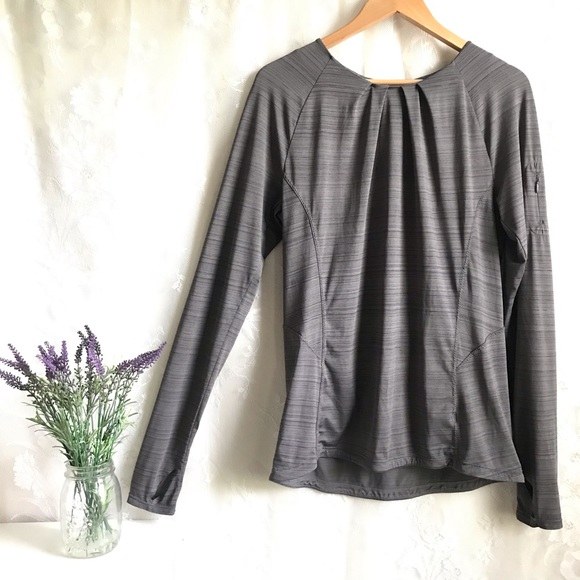 Athleta Long Sleeve Gray Top Shirt ZIP Pockets L - Picture 1 of 8